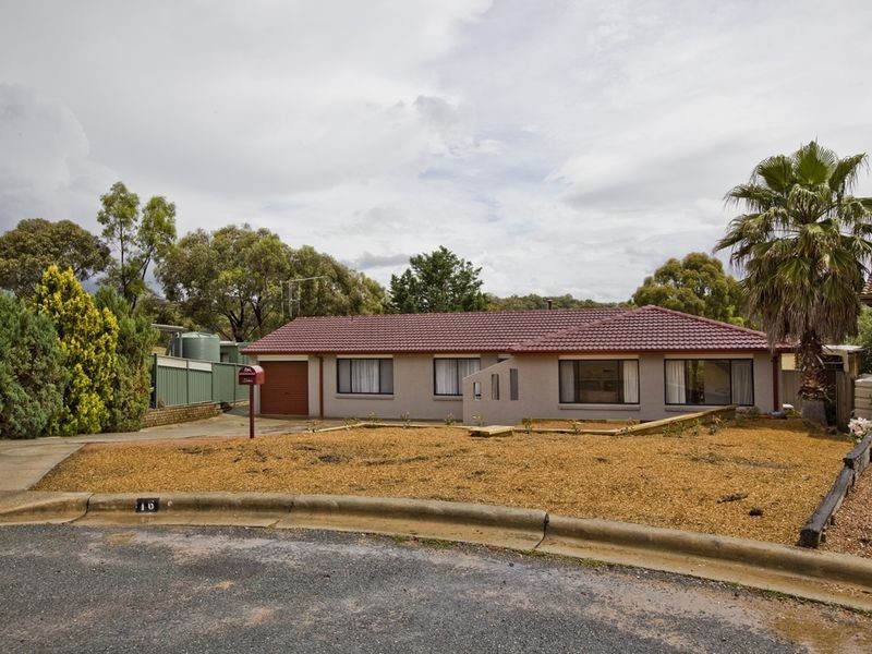 16 Fitzgibbon Place, Queanbeyan NSW 2620