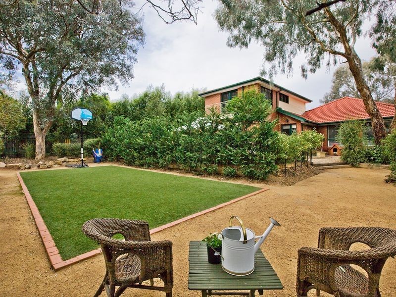 10 Kinlyside Avenue, Jerrabomberra NSW 2619