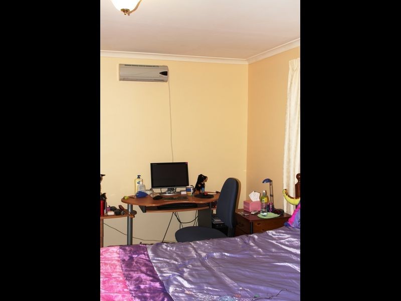 13 Woodger Parade, Queanbeyan NSW 2620