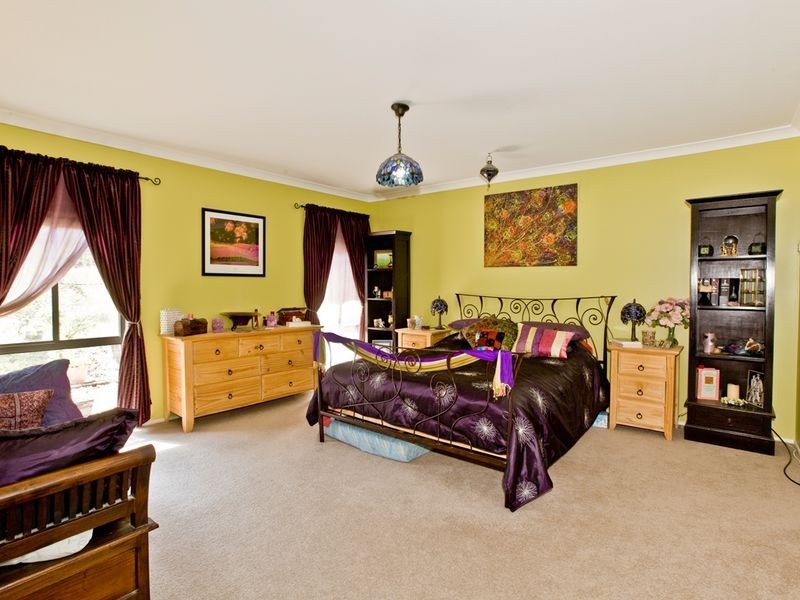 19 Mulloon Road, Bungendore NSW 2621