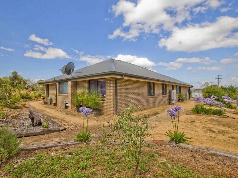 19 Mulloon Road, Bungendore NSW 2621