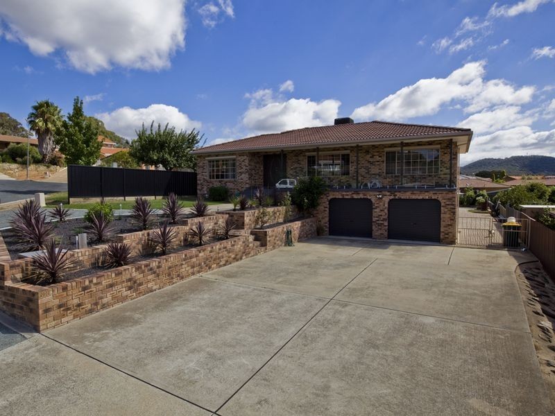 6 Webber Place, Queanbeyan NSW 2620