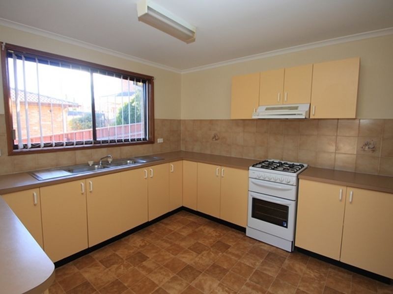 5/40-42 Crest Park Parade, Queanbeyan NSW 2620