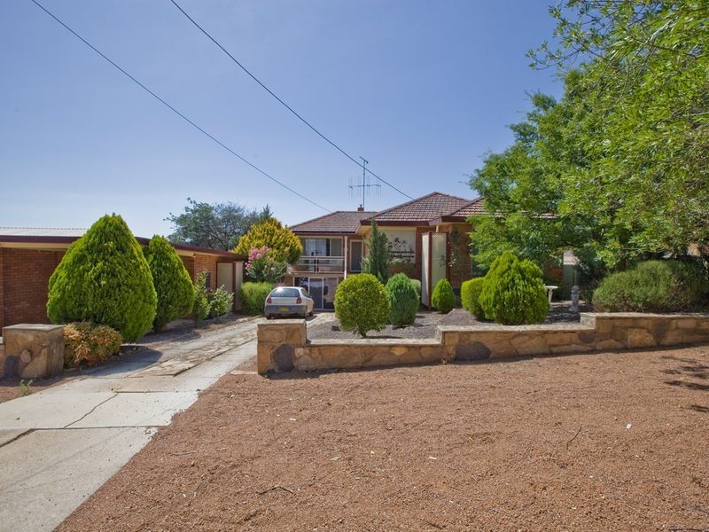 46 Agnes Avenue, Queanbeyan NSW 2620