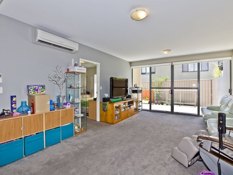 1B/17 Uriarra Road, Queanbeyan NSW 2620