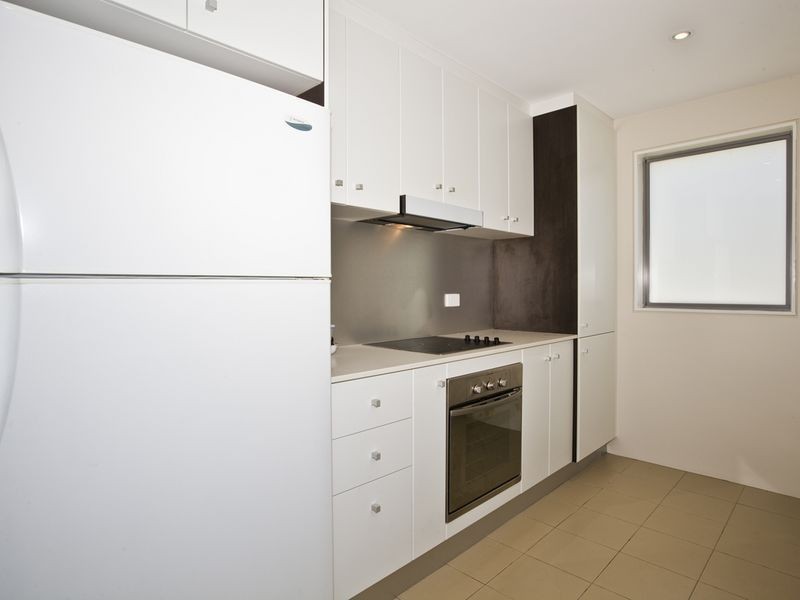 1B/17 Uriarra Road, Queanbeyan NSW 2620