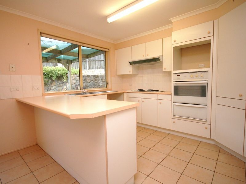 8 Patrick Brick Court, Queanbeyan NSW 2620