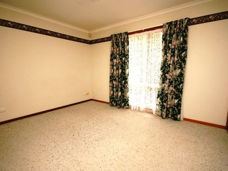 29 Franklin Court, Jerrabomberra NSW 2619