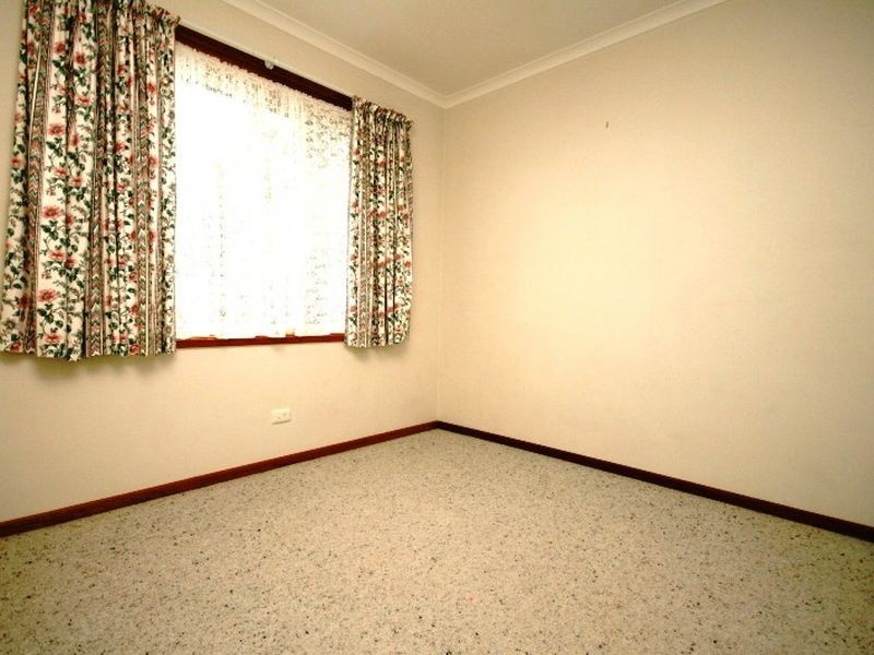 29 Franklin Court, Jerrabomberra NSW 2619