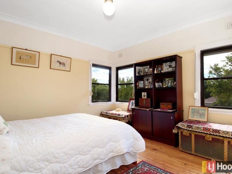 27 McIntosh Street, Queanbeyan NSW 2620