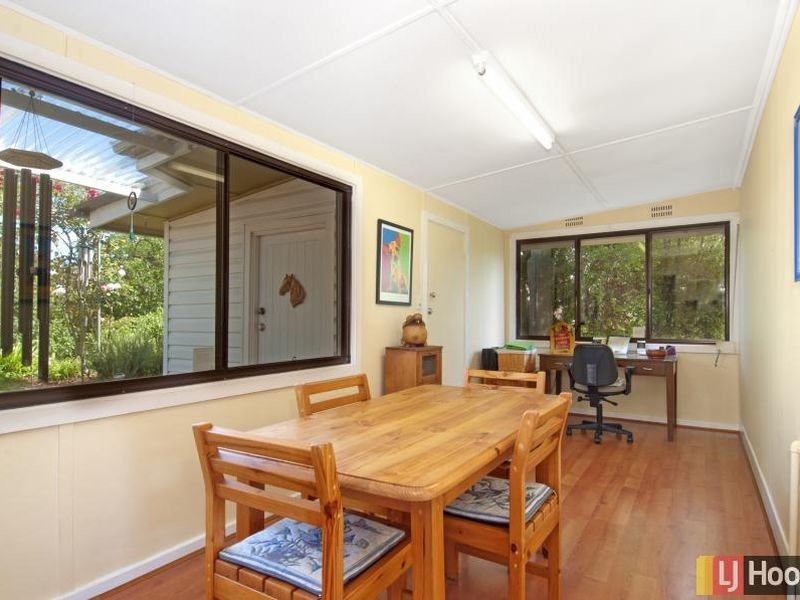 27 McIntosh Street, Queanbeyan NSW 2620