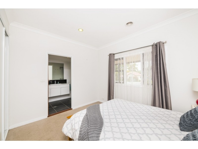 7 Kathleen Street, Queanbeyan NSW 2620