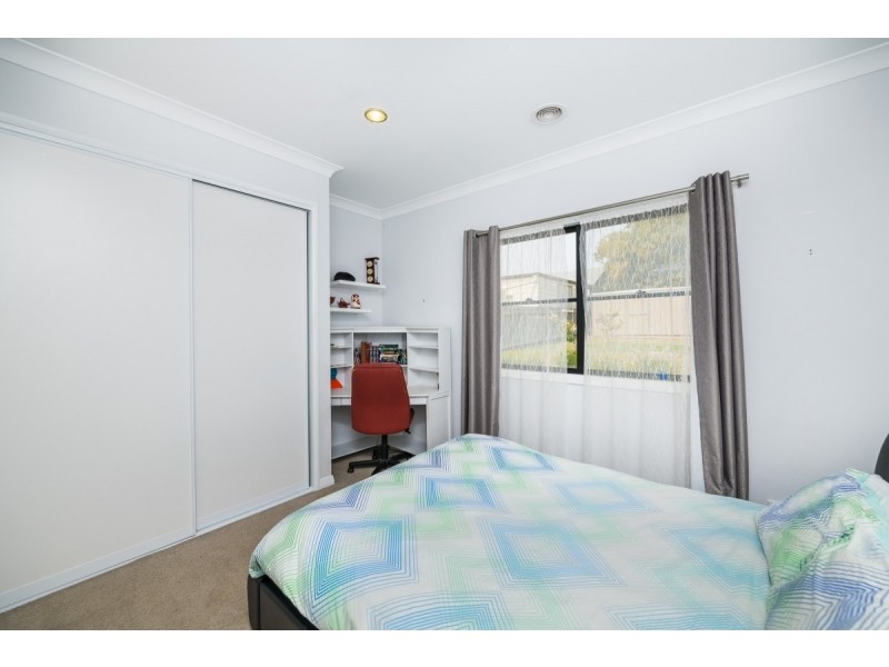 7 Kathleen Street, Queanbeyan NSW 2620
