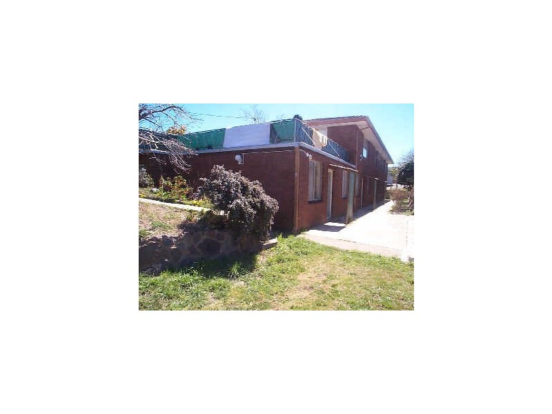 1/3 Killard Street, Queanbeyan NSW 2620