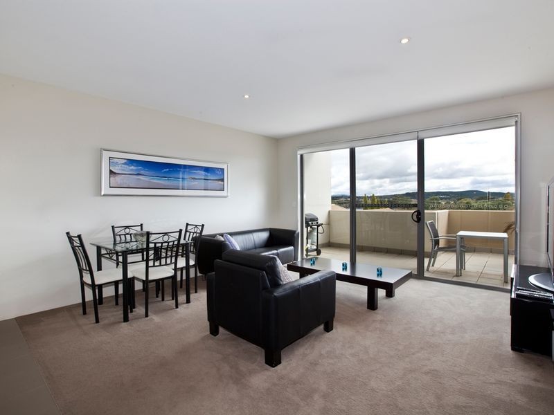 18B/17 Uriarra Road, Queanbeyan NSW 2620