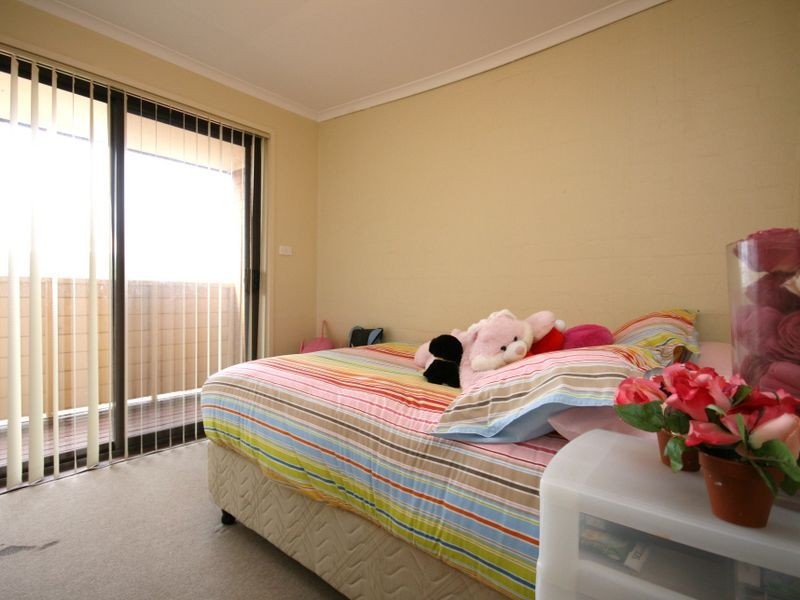 4/37 High Street, Queanbeyan NSW 2620