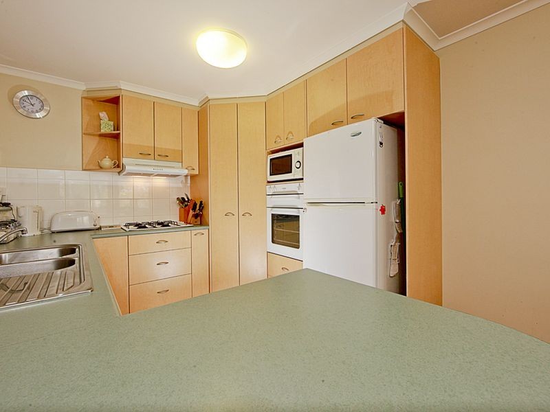 182 Bicentennial Drive, Jerrabomberra NSW 2619