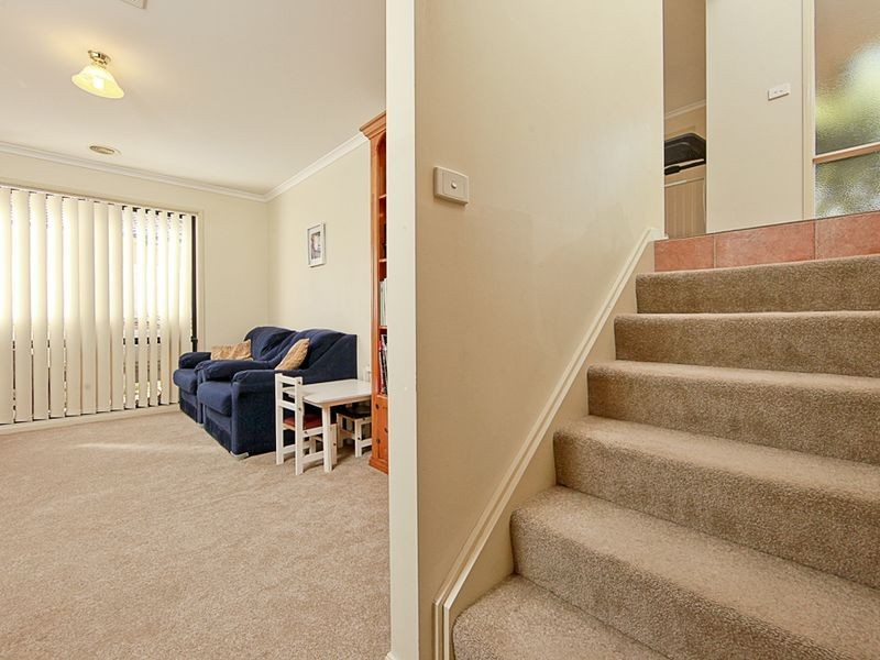 182 Bicentennial Drive, Jerrabomberra NSW 2619