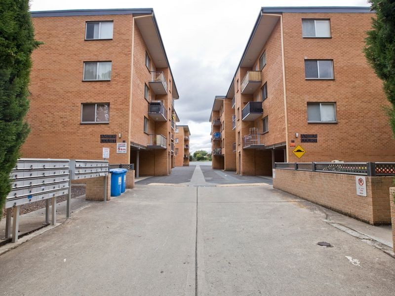 10/18-20 Booth Street, Queanbeyan NSW 2620