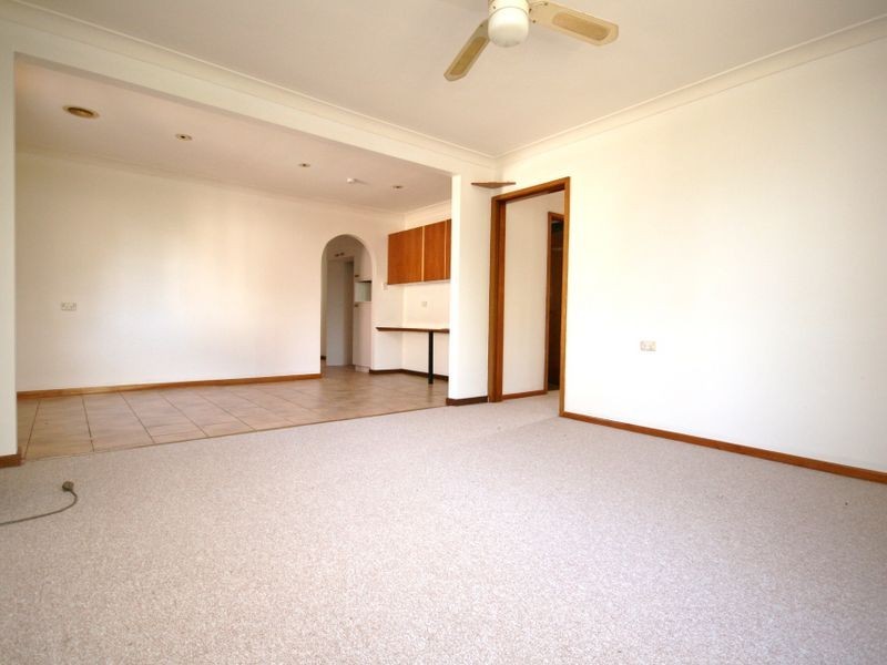 4 Wattle Street, Queanbeyan NSW 2620