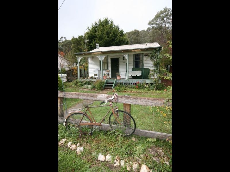 258 Foxlow Street, Captains Flat NSW 2623