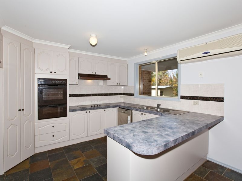 6 Russell Place, Queanbeyan NSW 2620