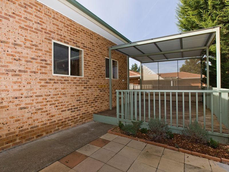 6 Russell Place, Queanbeyan NSW 2620