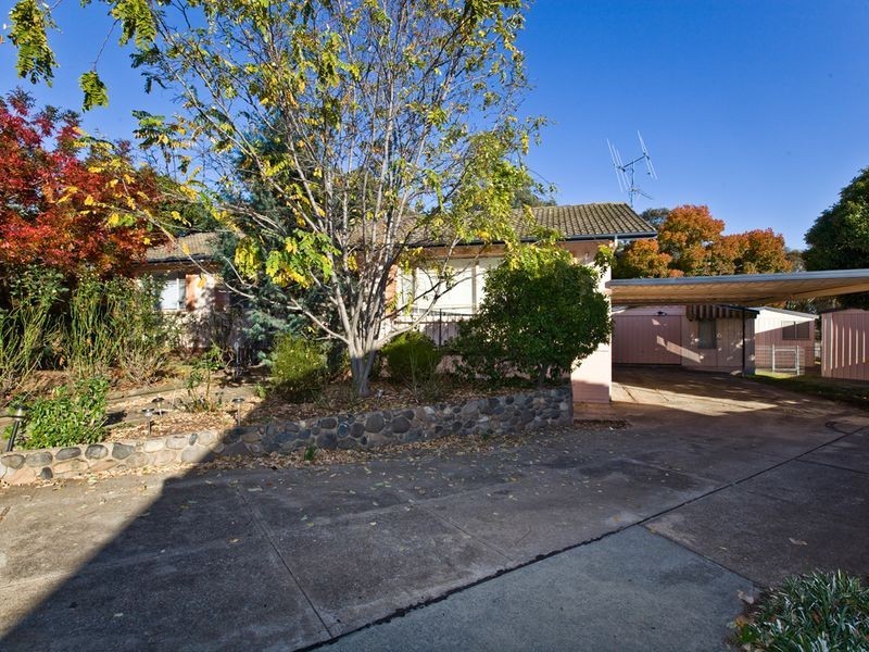 14 Leck Street, Queanbeyan NSW 2620