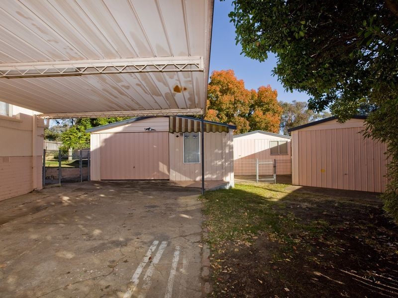 14 Leck Street, Queanbeyan NSW 2620