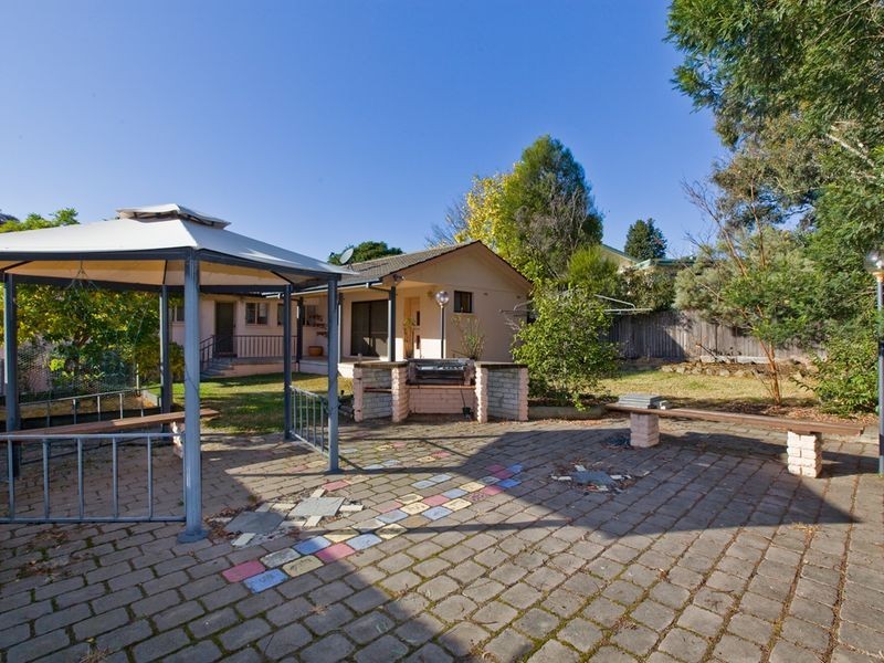 14 Leck Street, Queanbeyan NSW 2620