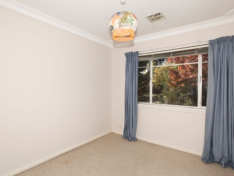 14 Leck Street, Queanbeyan NSW 2620