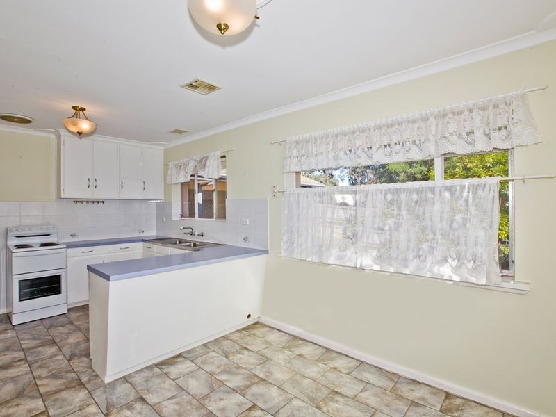14 Leck Street, Queanbeyan NSW 2620