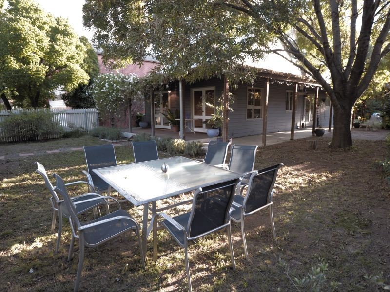 39 Campbell Street, Queanbeyan NSW 2620
