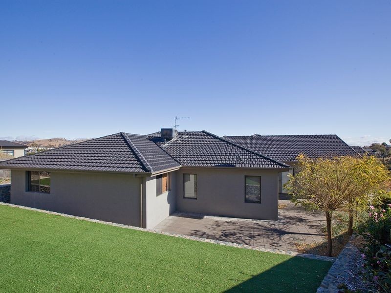 263 Bicentennial Drive, Jerrabomberra NSW 2619