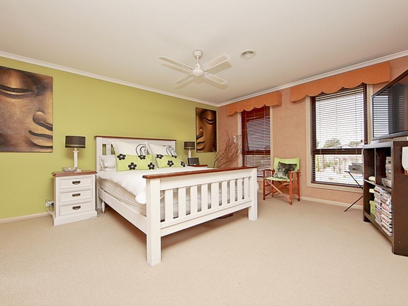 56 Morella Avenue, Jerrabomberra NSW 2619