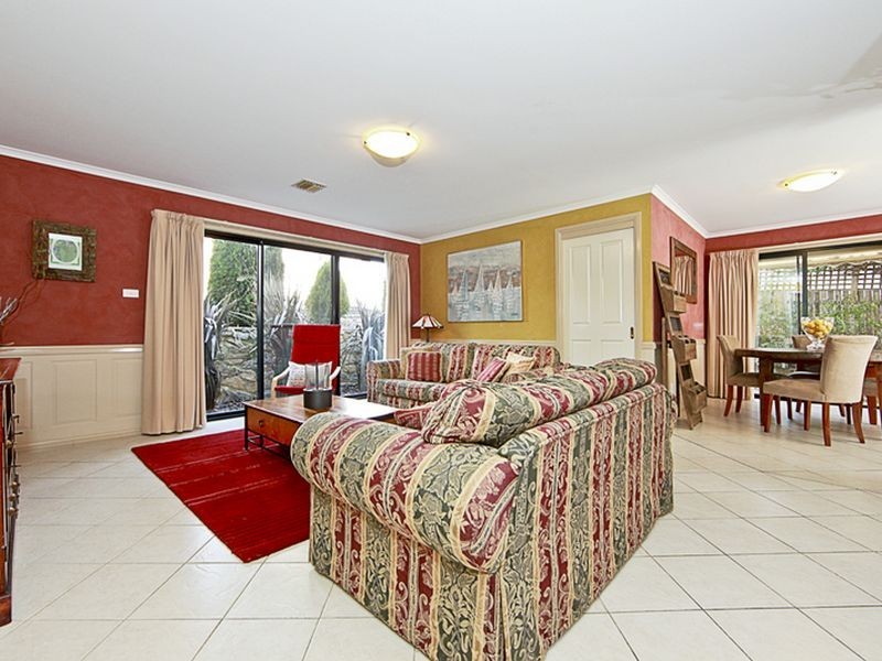 56 Morella Avenue, Jerrabomberra NSW 2619