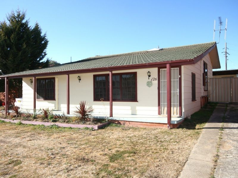 126 Cameron Road, Queanbeyan NSW 2620