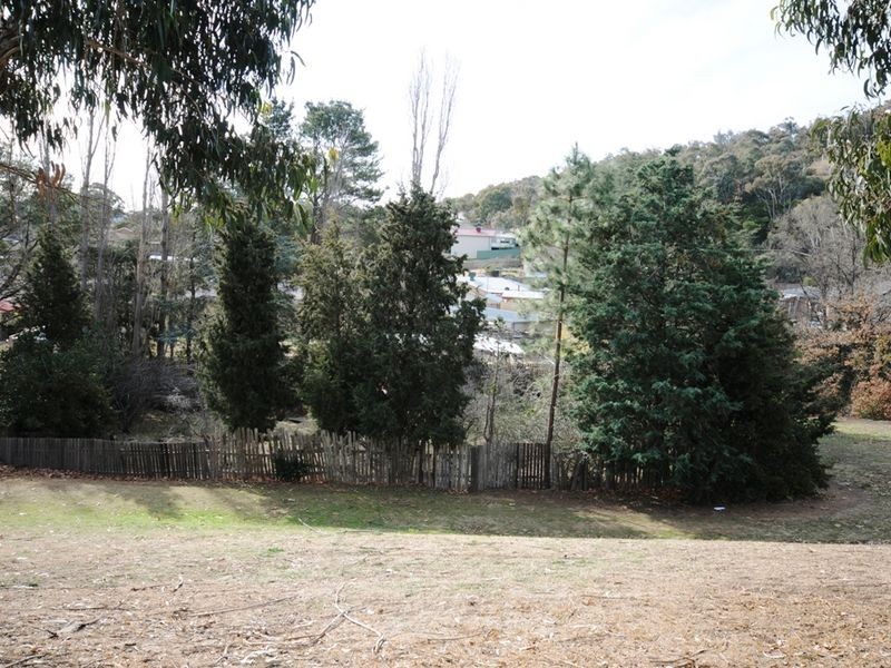26-28 Elizabeth Crescent, Queanbeyan NSW 2620