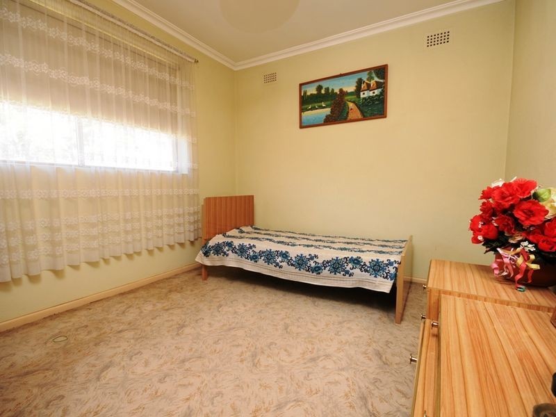 26-28 Elizabeth Crescent, Queanbeyan NSW 2620