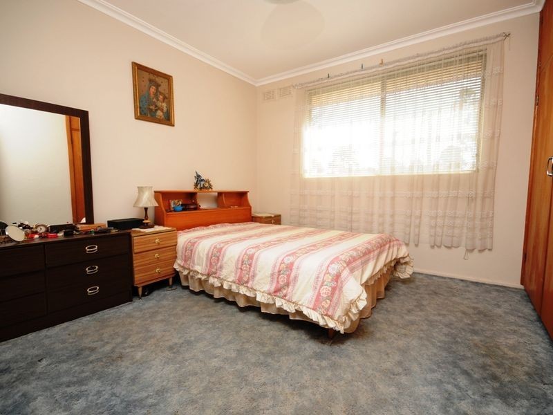 26-28 Elizabeth Crescent, Queanbeyan NSW 2620