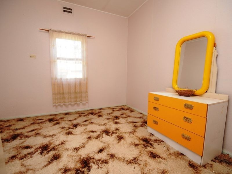 26-28 Elizabeth Crescent, Queanbeyan NSW 2620