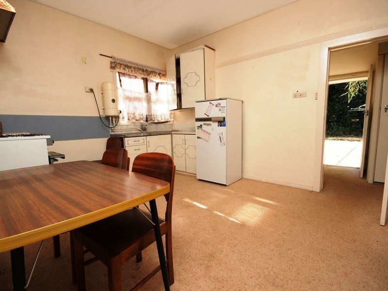 26-28 Elizabeth Crescent, Queanbeyan NSW 2620