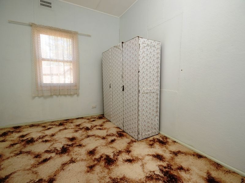 26-28 Elizabeth Crescent, Queanbeyan NSW 2620