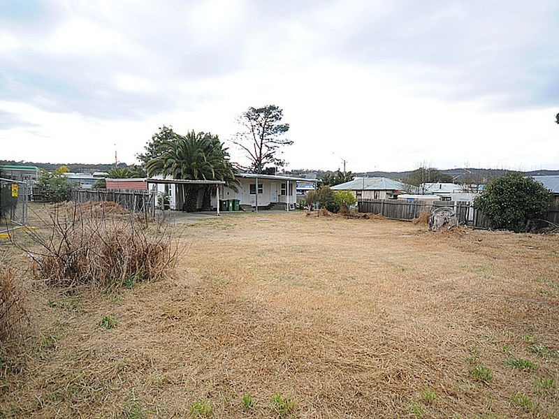 27 Yass Road, Queanbeyan NSW 2620