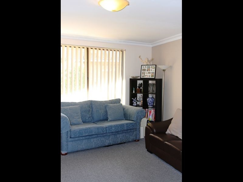 8/22 Bungendore Road, Queanbeyan NSW 2620