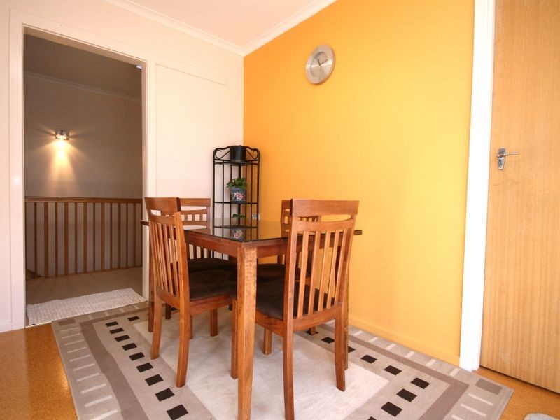 22 Cassinia Street, Queanbeyan NSW 2620