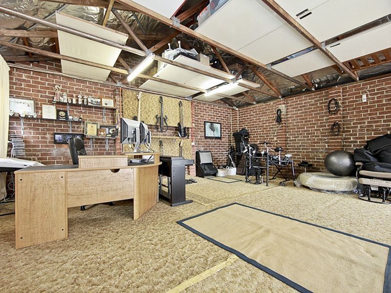 22 Hayley Crescent, Queanbeyan NSW 2620