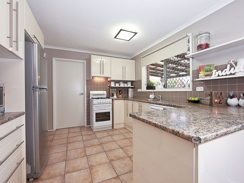 22 Hayley Crescent, Queanbeyan NSW 2620