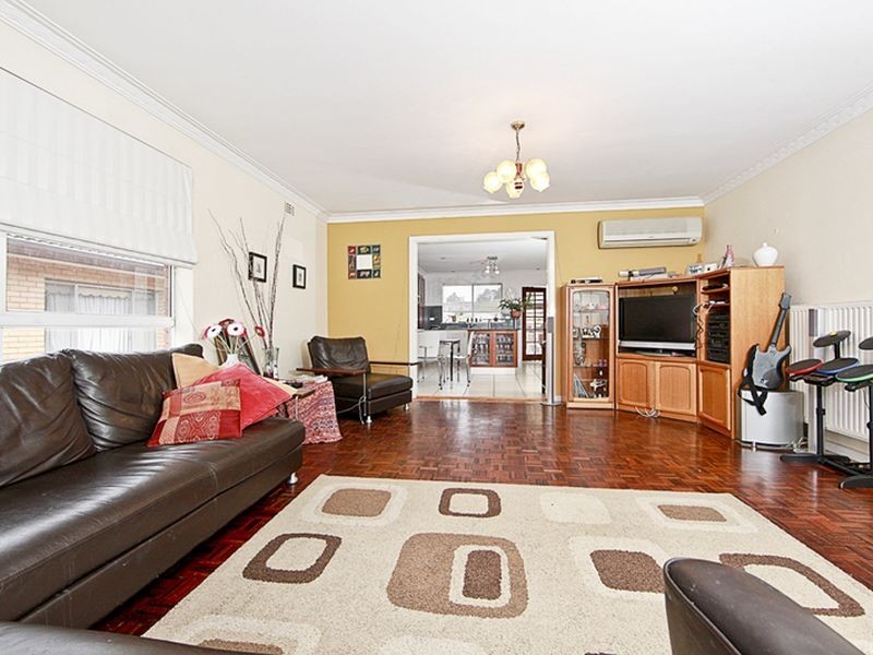 18 Frederick Street, Queanbeyan NSW 2620