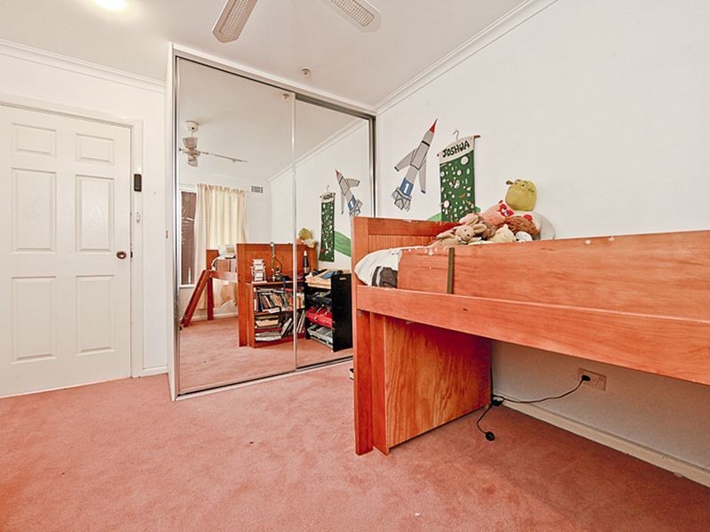 18 Frederick Street, Queanbeyan NSW 2620